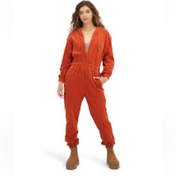 UGG W DELORES LOUNGE JUMPSUIT - Picture 1 of 17